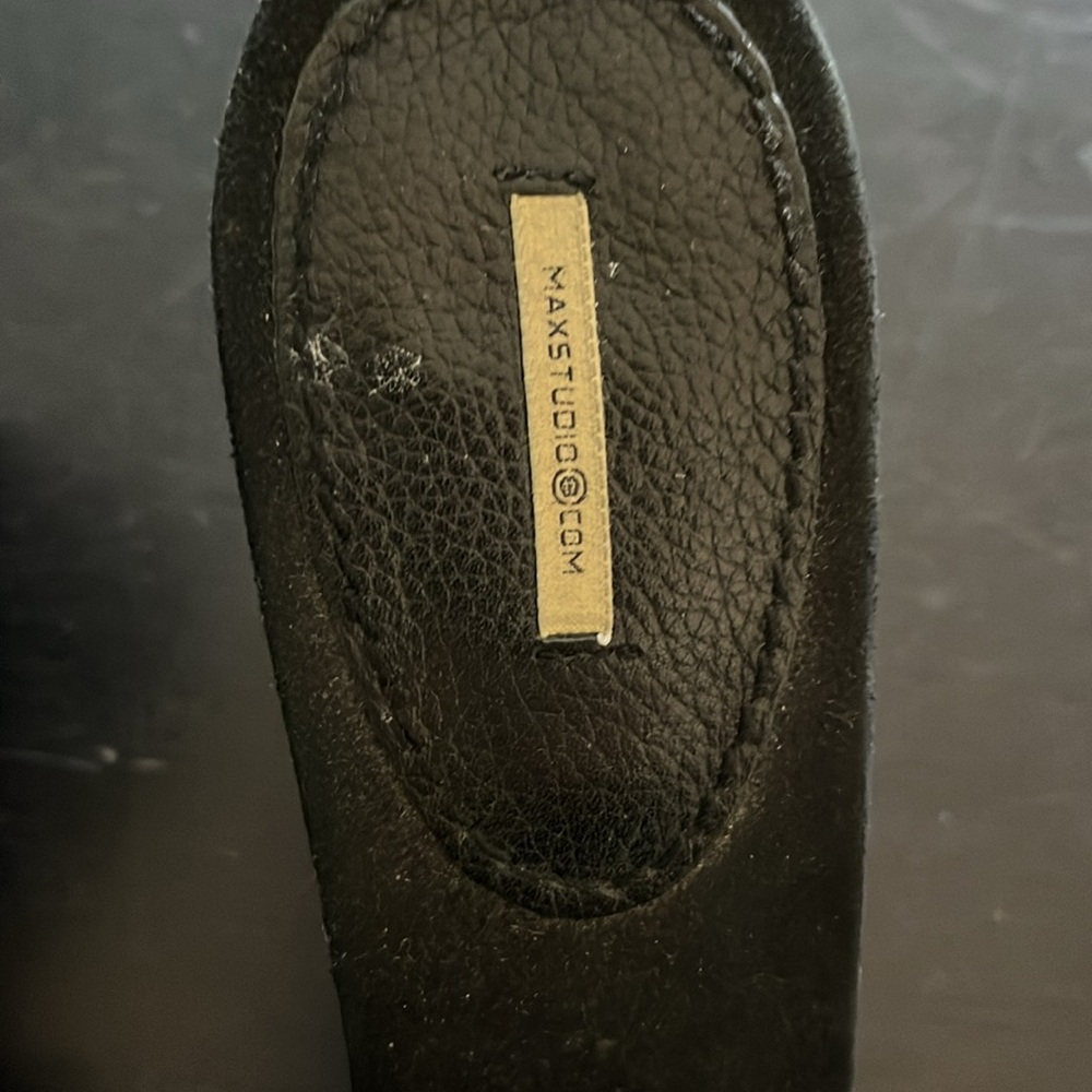 Max Studio leather brown sandals in GUC. Studded. - Picture 2 of 3